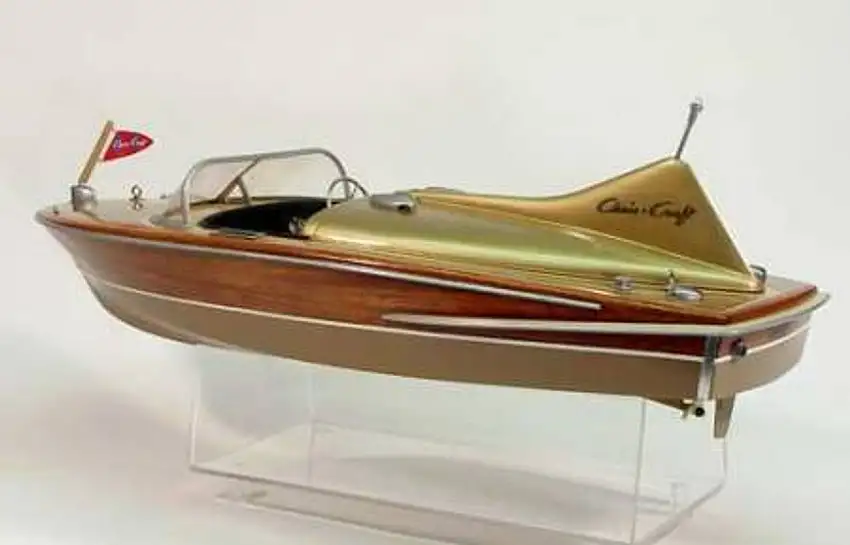 Chris Craft Cobra Boat Kit 27" Dumas