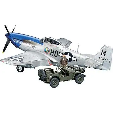 Tamiya US NA P-51D Mustang w/4x4 Vehicle